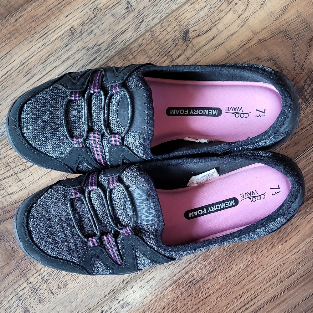 Cool Wave Black & Pink Slip-On Shoes, Size 7.5, Memory Foam